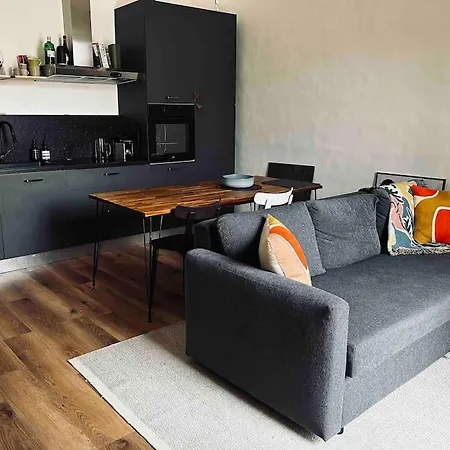 Modern In Centre *